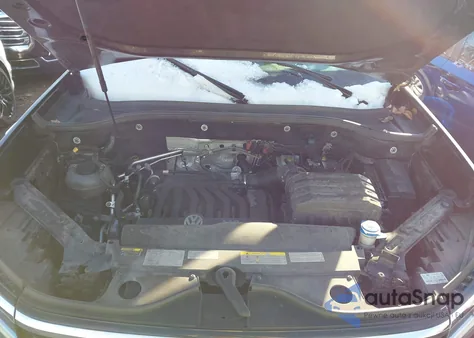 2021 Volkswagen Atlas 3.6L V6 Sel z USA, uszkodzony, nr VIN 1V2BR2CA4MC572304